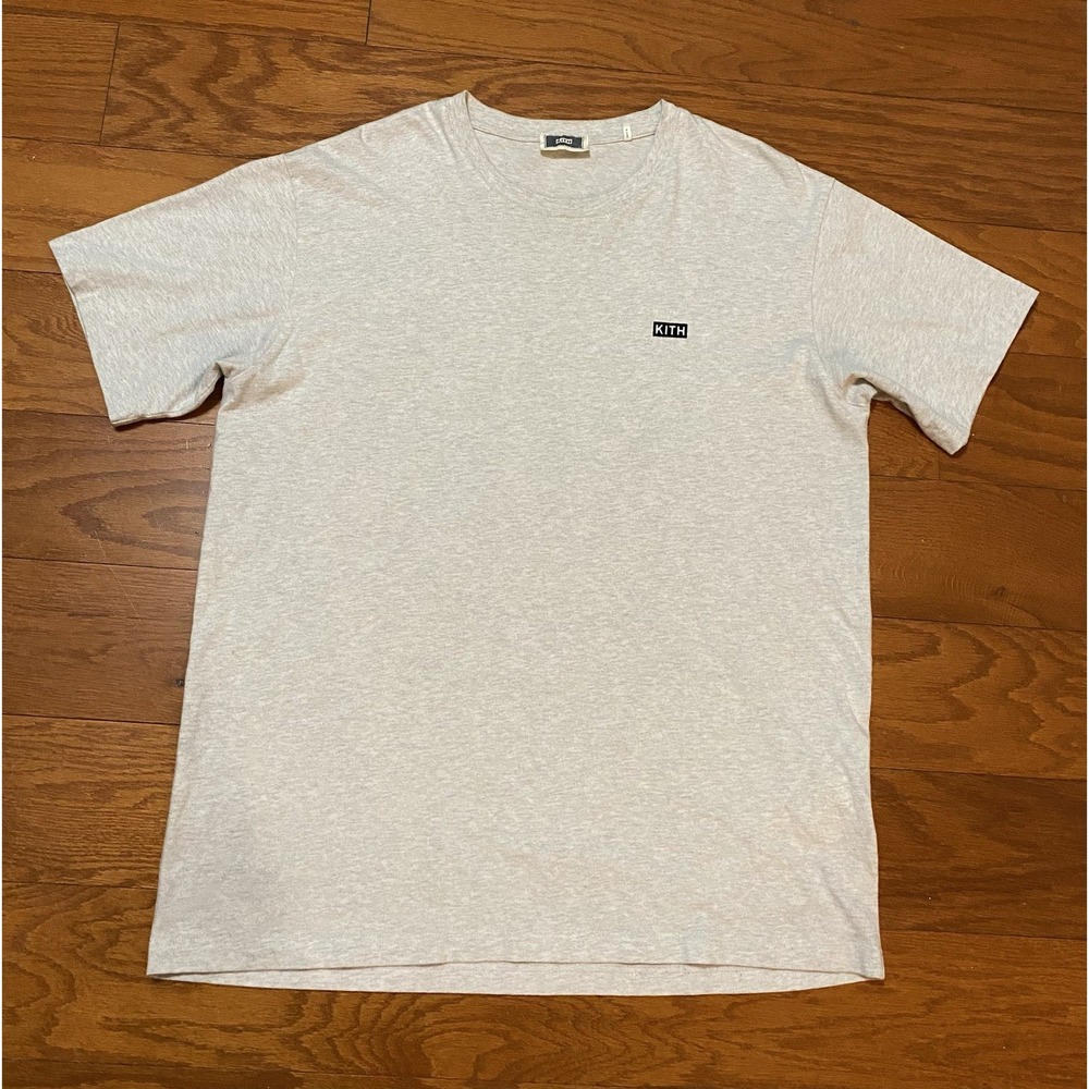 Kith T Shirt Tee Size Large Comes With Stain That You Can Wash Out Enjoy